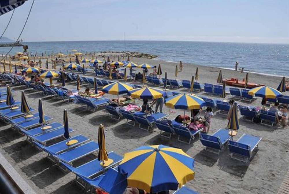 Ai Pozzi Village Hotel&Resort Loano Esterno foto