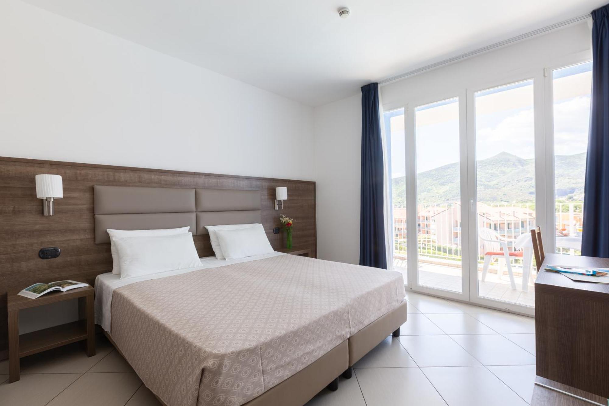 Ai Pozzi Village Hotel&Resort Loano Esterno foto