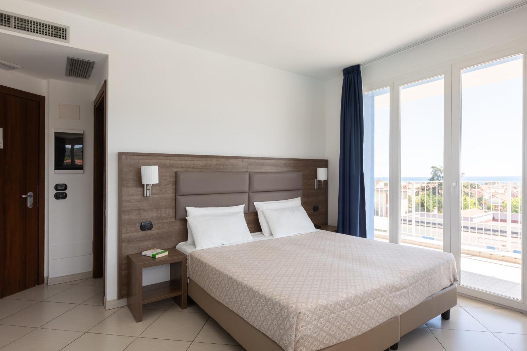 Ai Pozzi Village Hotel&Resort Loano Esterno foto