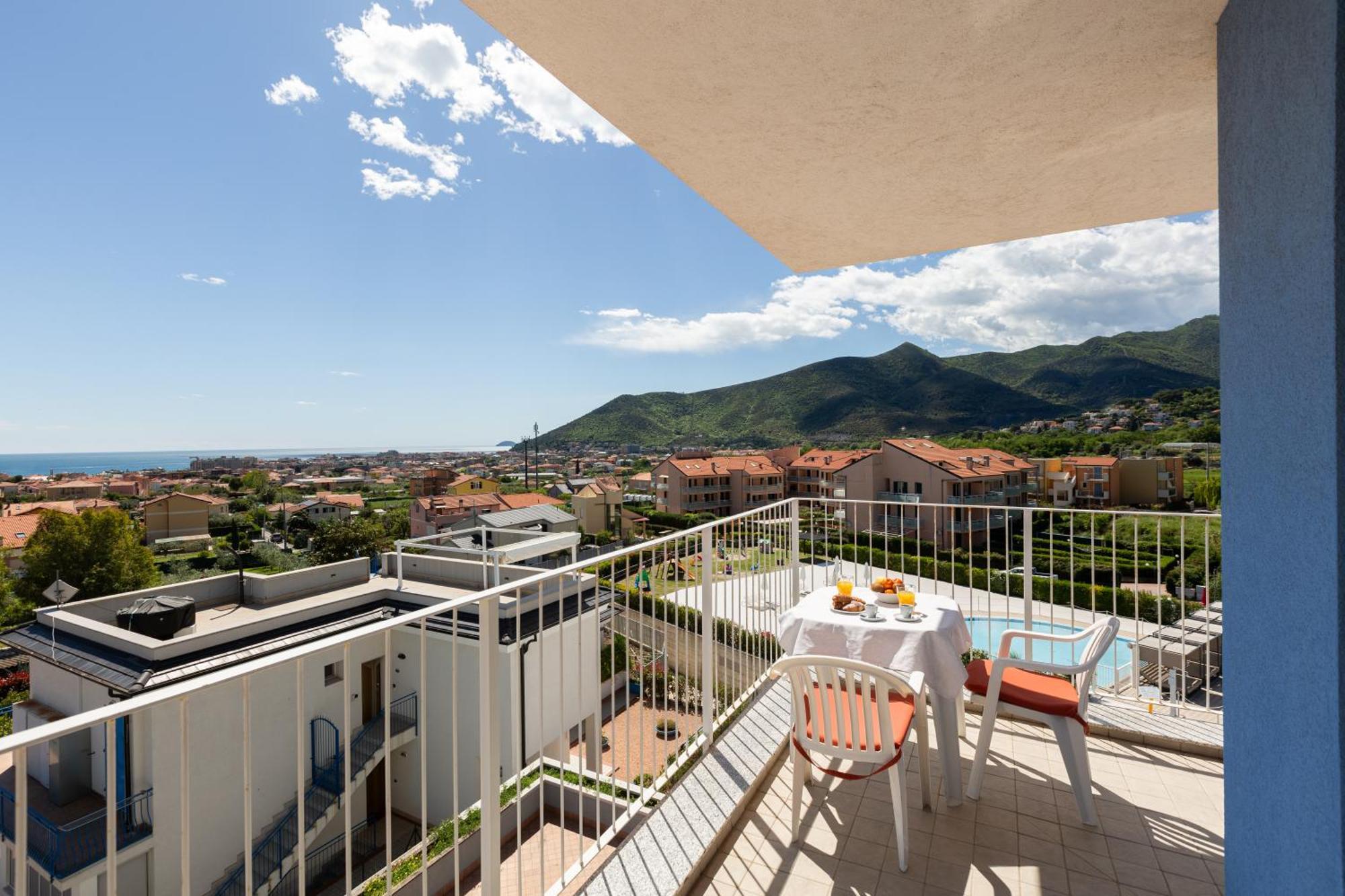 Ai Pozzi Village Hotel&Resort Loano Esterno foto
