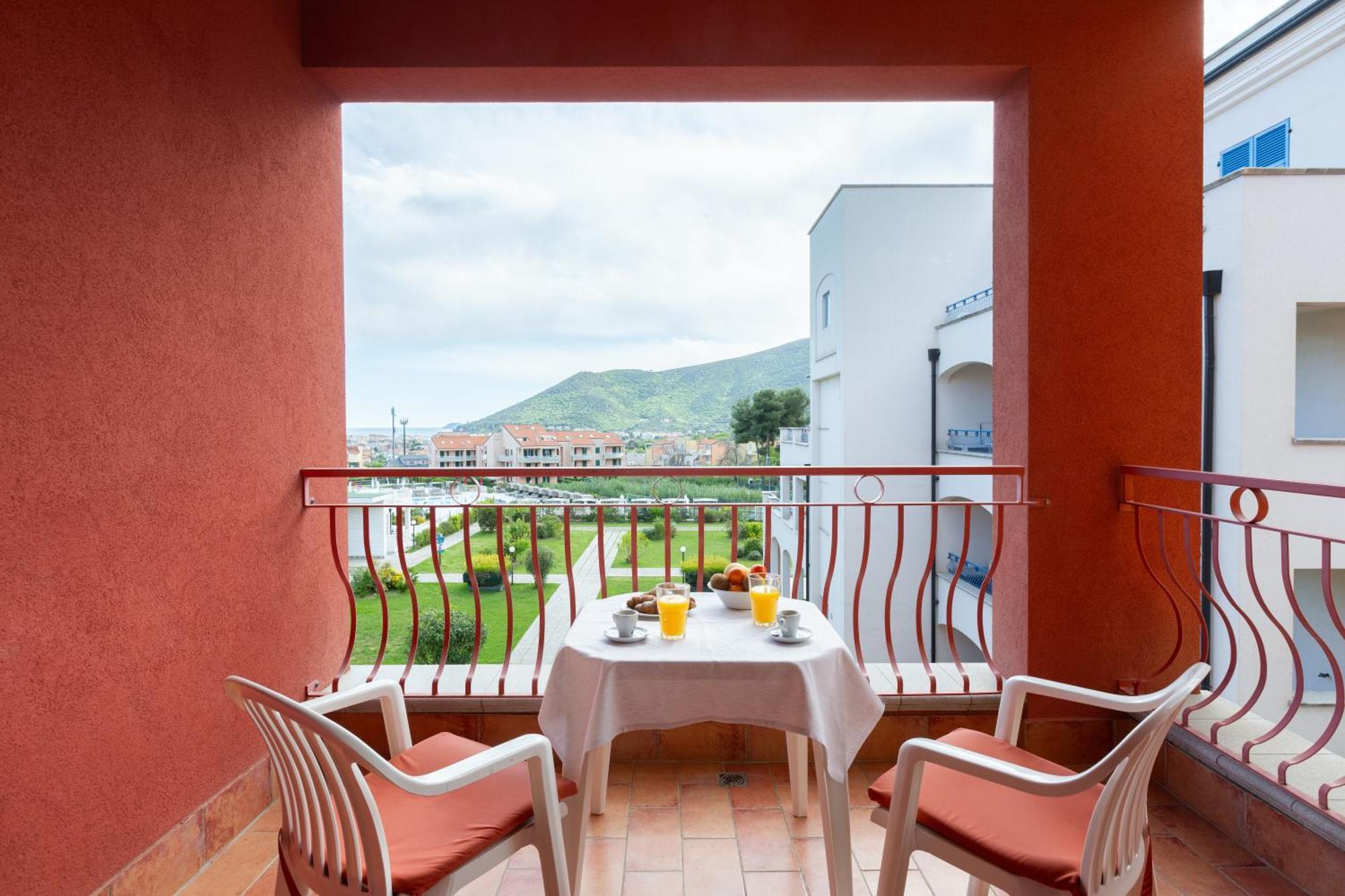 Ai Pozzi Village Hotel&Resort Loano Esterno foto