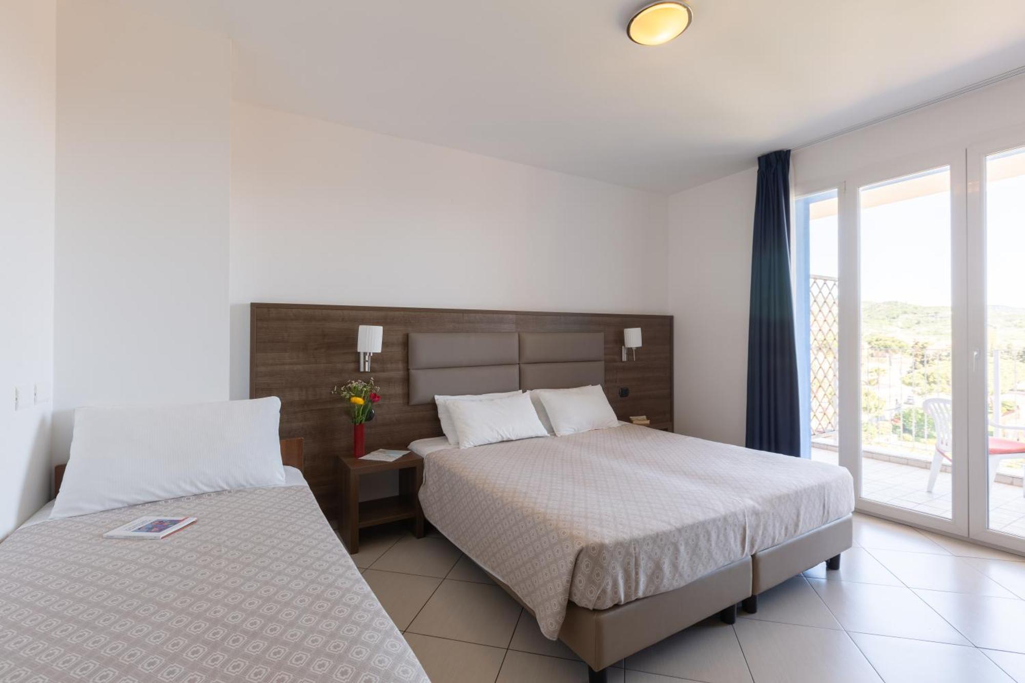 Ai Pozzi Village Hotel&Resort Loano Esterno foto